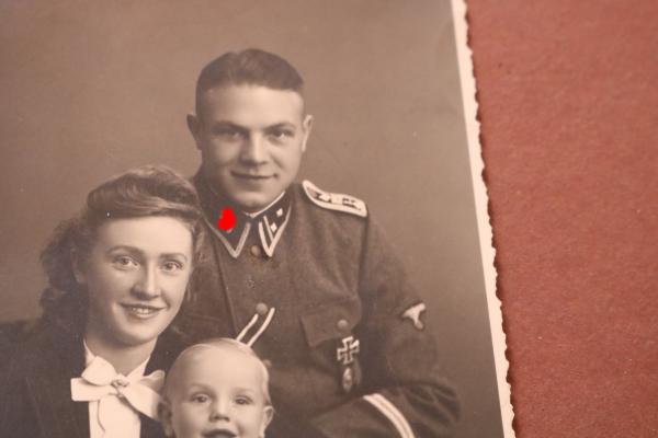 fünf alte Fotos eines SS Mannes mit EK I